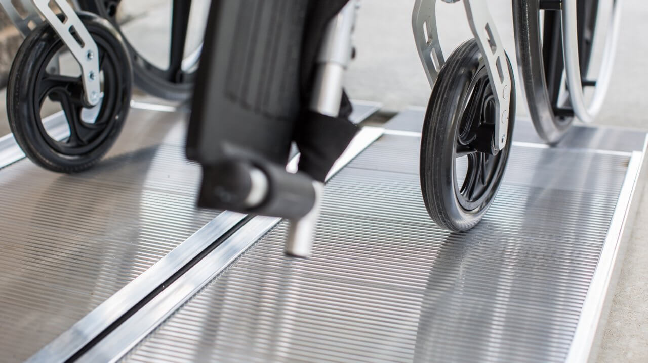 Ez Access SUITCASE® Singlefold Ramp